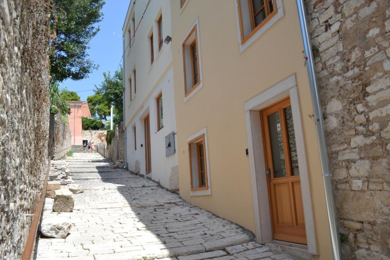 Pula Residence Rooms And Apartments Old City Center エクステリア 写真