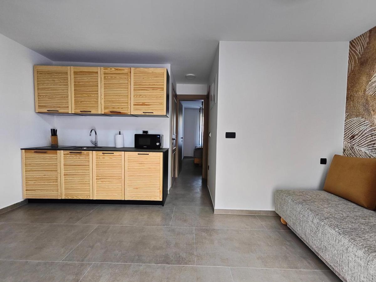 Pula Residence Rooms And Apartments Old City Center エクステリア 写真