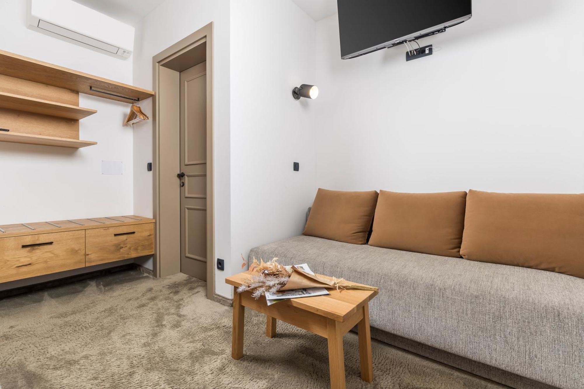 Pula Residence Rooms And Apartments Old City Center エクステリア 写真