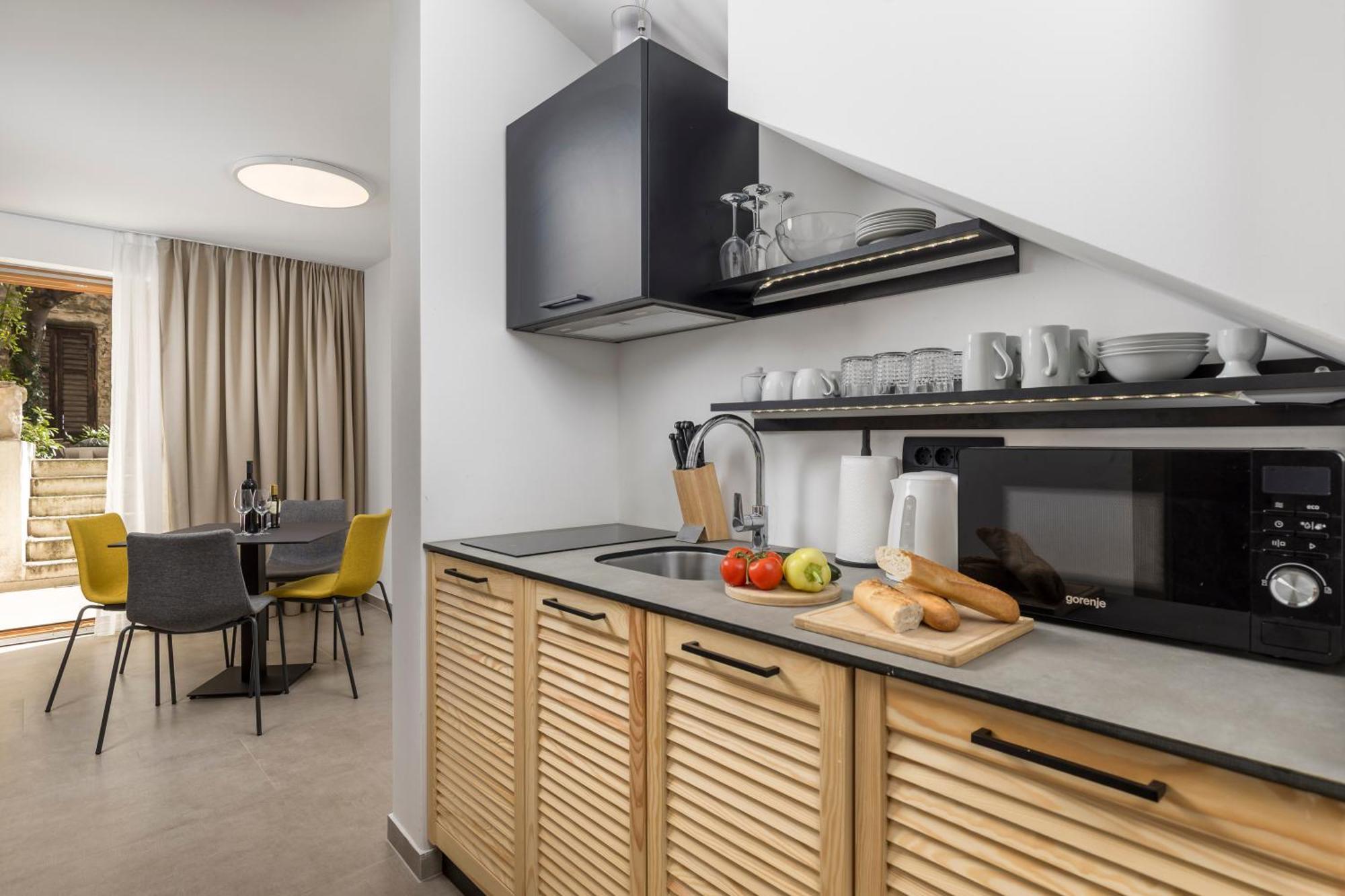 Pula Residence Rooms And Apartments Old City Center エクステリア 写真